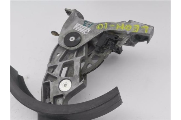 Recambio de palanca freno de mano para seat leon (1p1) 1.4 tsi referencia OEM IAM 5P0711461B 1K0711303M 