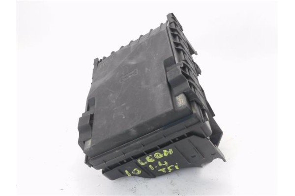 Recambio de caja fusibles/rele para seat leon (1p1) 1.4 tsi referencia OEM IAM 1K0937132F 1K0937132G 