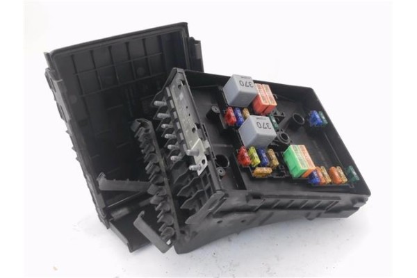 Recambio de caja fusibles/rele para seat leon (1p1) 1.4 tsi referencia OEM IAM 1K0937132F 1K0937132G 