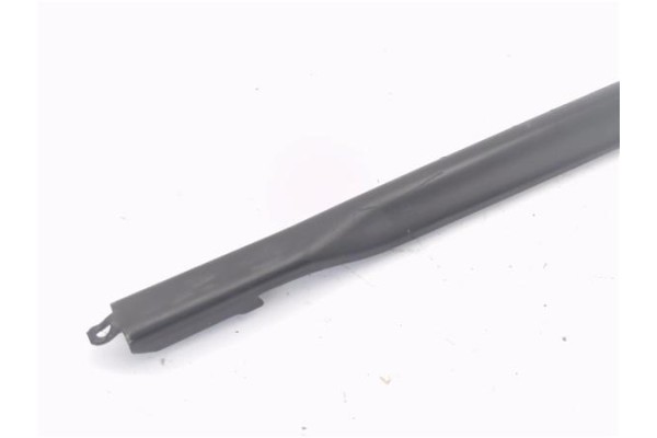 Recambio de brazo limpiaparabrisas delantero izquierdo para seat leon (1p1) 1.4 tsi referencia OEM IAM 1P0955409A  