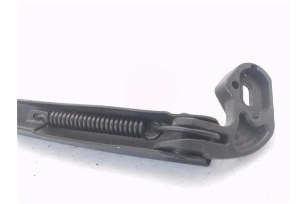 Recambio de brazo limpiaparabrisas delantero izquierdo para seat leon (1p1) 1.4 tsi referencia OEM IAM 1P0955409A  