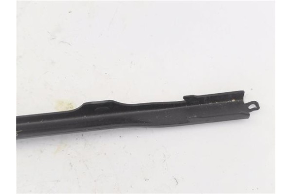 Recambio de brazo limpiaparabrisas delantero izquierdo para seat leon (1p1) 1.4 tsi referencia OEM IAM 1P0955409A  