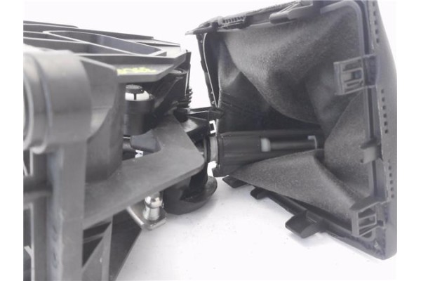 Recambio de palanca de cambio para renault grand scenic iv 1.2 tce referencia OEM IAM 341040688R 9617123 
