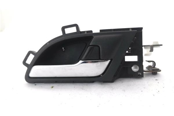 Recambio de manilla int. puerta trasero derecha para honda cr-v iii 2.0 i referencia OEM IAM 43712XXX  