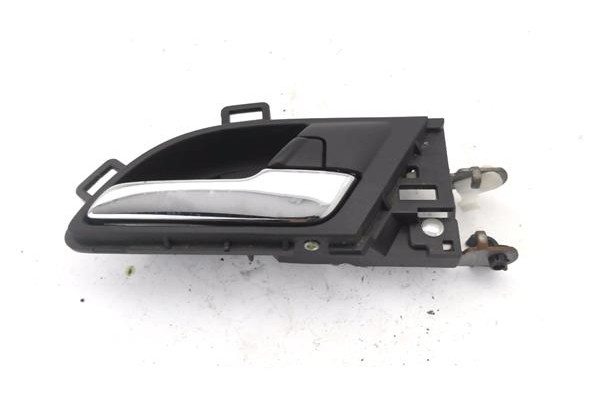 Recambio de manilla int. puerta trasero derecha para honda cr-v iii 2.0 i referencia OEM IAM 43712XXX  