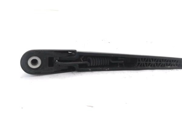 Recambio de brazo limpiaparabrisas trasero para honda cr-v iii 2.0 i referencia OEM IAM 5982 35610 