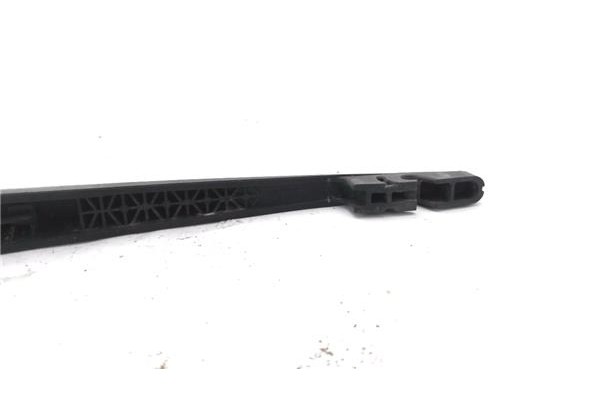 Recambio de brazo limpiaparabrisas trasero para honda cr-v iii 2.0 i referencia OEM IAM 5982 35610 