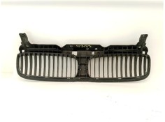 Recambio de rejilla capo para bmw serie 7 (e65/e66) 3.0 730d referencia OEM IAM 511370377279  
