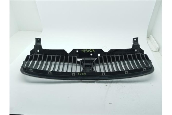 Recambio de rejilla capo para bmw serie 7 (e65/e66) 3.0 730d referencia OEM IAM 511370377279  