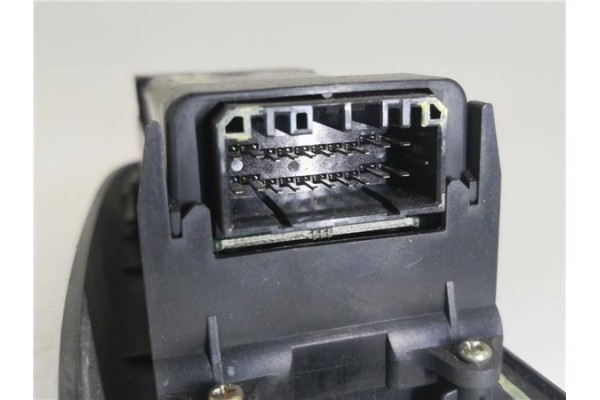 Recambio de mando elevalunas delantero izquierdo para honda accord berlina (cg7-9/ch1-7) 1.8i es (cg8) referencia OEM IAM 83593S