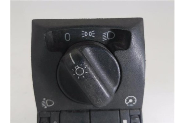 Recambio de conmutador luces para opel omega b 2.0 básico berlina referencia OEM IAM 90566851 53122823 