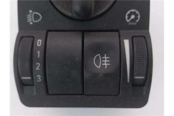 Recambio de conmutador luces para opel combo (corsa c) 1.3 cargo referencia OEM IAM 9116615 524119PE 