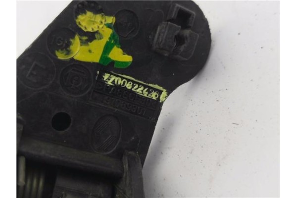 Recambio de manilla ext. puerta delantero izquierda para renault twingo i (c06) 1.2 (c066/67/68) referencia OEM IAM 7700822426  