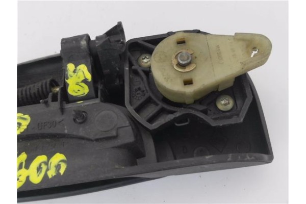 Recambio de maneta exterior delantero derecha para renault kangoo i (f/kc0) 1.2 authentique referencia OEM IAM 7700354479M  