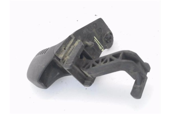 Recambio de manilla ext. puerta delantero izquierda para renault twingo i (c06) 1.2 (c066/67/68) referencia OEM IAM 7700522426  