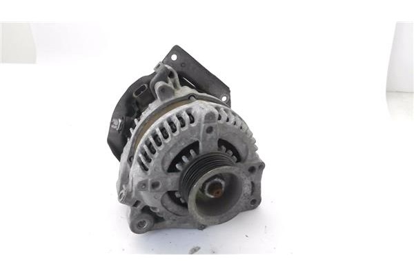 Recambio de alternador para honda cr-v iii 2.0 i referencia OEM IAM R1042405370  