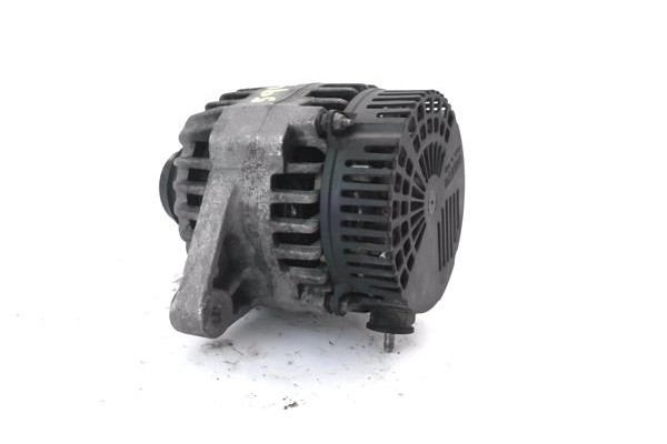 Recambio de alternador para toyota auris (e15) 1.6 vvti referencia OEM IAM 270600T010 M51012100910 