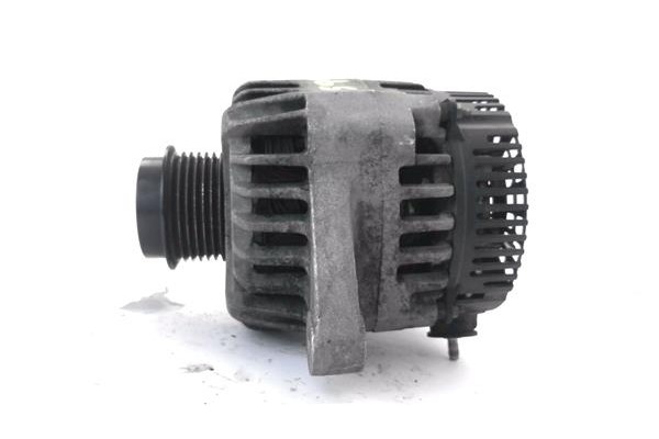 Recambio de alternador para toyota auris (e15) 1.6 vvti referencia OEM IAM 270600T010 M51012100910 