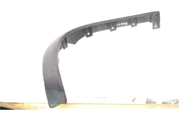 Recambio de moldura aleta trasero izquierda para nissan terrano ii (r20) 2.4 i 12v 4wd referencia OEM IAM 938290F000  