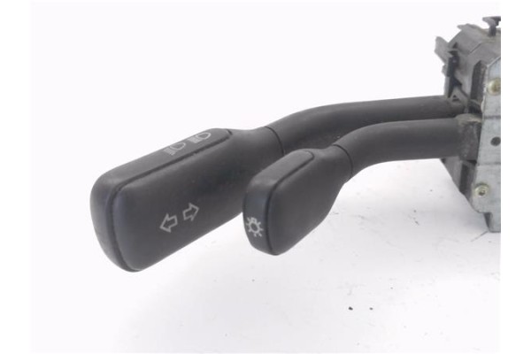 Recambio de mando intermitencia para audi 100 berlina (443) 1.8 básico referencia OEM IAM 443953513H 443953503E 