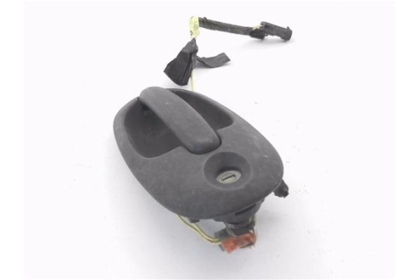 Recambio de maneta exterior delantero izquierda para chrysler voyager gs 2.0 family comfort referencia OEM IAM SR6713GR ASSY4717