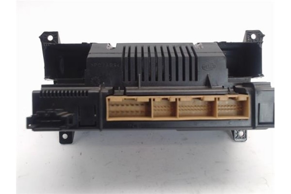 Recambio de mandos climatizador para audi a6 berlina (4b2) referencia OEM IAM (4B0820043AE) (5HB007604-21) 