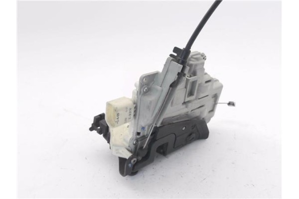 Recambio de cierre electromagnetico trasero derecho para seat altea xl (5p5) 2.0 freetrack 4x4 referencia OEM IAM 5P0839012  