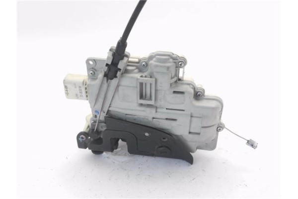 Recambio de cierre electromagnetico trasero derecho para seat altea xl (5p5) 2.0 freetrack 4x4 referencia OEM IAM 5P0839012  
