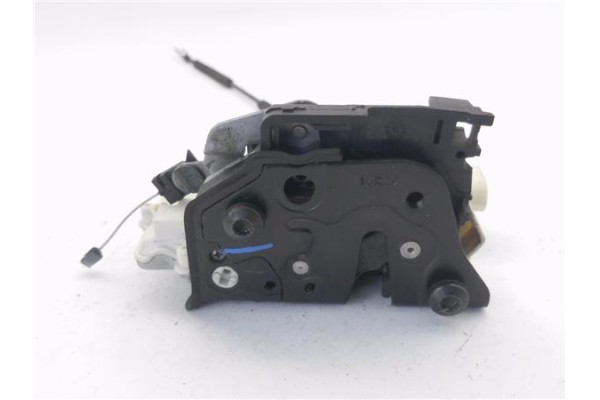 Recambio de cierre electromagnetico trasero derecho para seat altea xl (5p5) 2.0 freetrack 4x4 referencia OEM IAM 5P0839012  