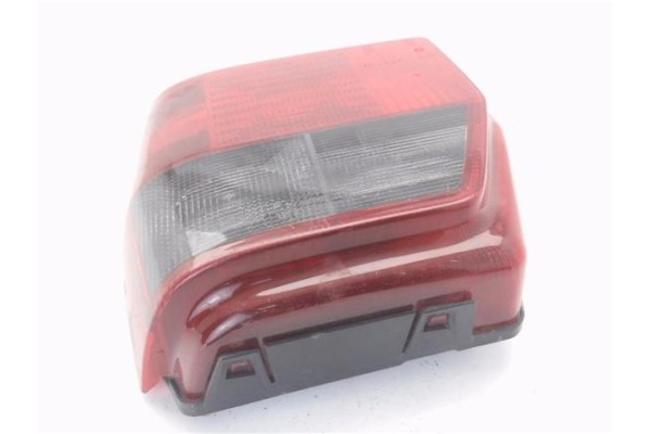 Recambio de piloto trasero derecho para fiat uno (146) 1.0 45 fire referencia OEM IAM E345675  