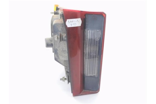Recambio de piloto trasero derecho para lancia y 10 1.0 fire referencia OEM IAM E342219  