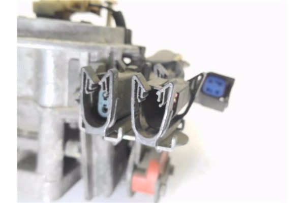 Recambio de inyector monopunto para ford fiesta iii (gfj) 1.4 referencia OEM IAM 91SF9N825AA  