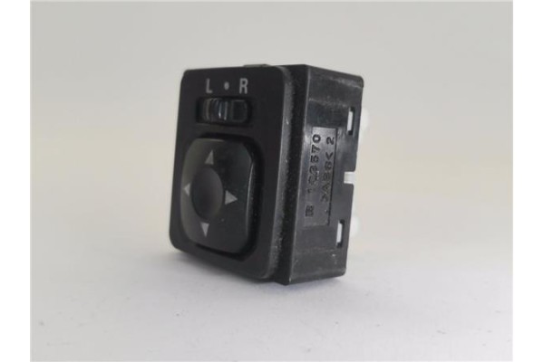 Recambio de mando retrovisor electrico para mitsubishi montero pinin (h60/h70) 1.8 1800 mpi comfort (5-ptas.) referencia OEM IAM
