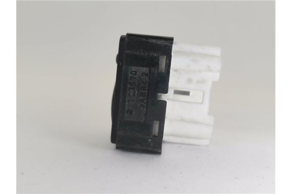 Recambio de mando retrovisor electrico para mitsubishi montero pinin (h60/h70) 1.8 1800 mpi comfort (5-ptas.) referencia OEM IAM