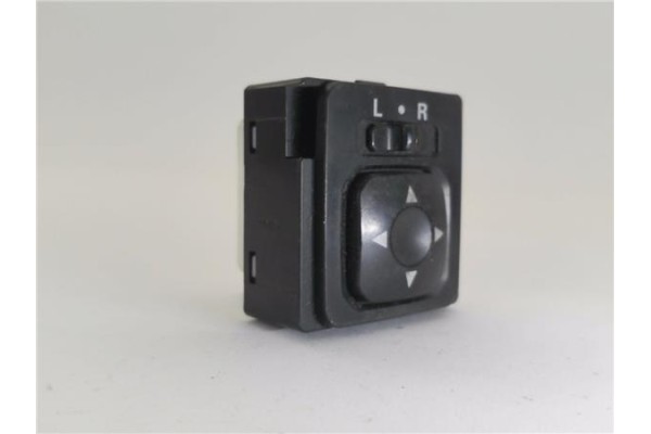 Recambio de mando retrovisor electrico para mitsubishi montero pinin (h60/h70) 1.8 1800 mpi comfort (5-ptas.) referencia OEM IAM