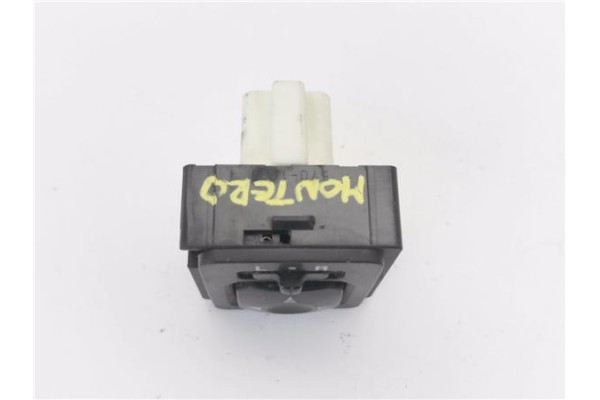 Recambio de mando retrovisor electrico para mitsubishi montero pinin (h60/h70) 1.8 1800 mpi comfort (5-ptas.) referencia OEM IAM