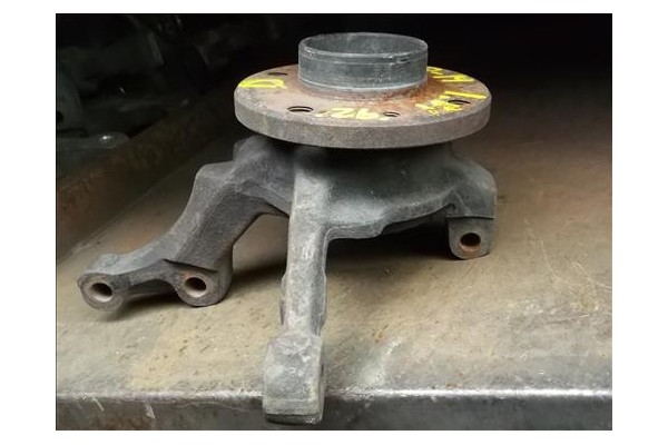 Recambio de mangueta delantero derecha para renault 19 ii (b/c53_) 1.8 (b/c538) referencia OEM IAM   