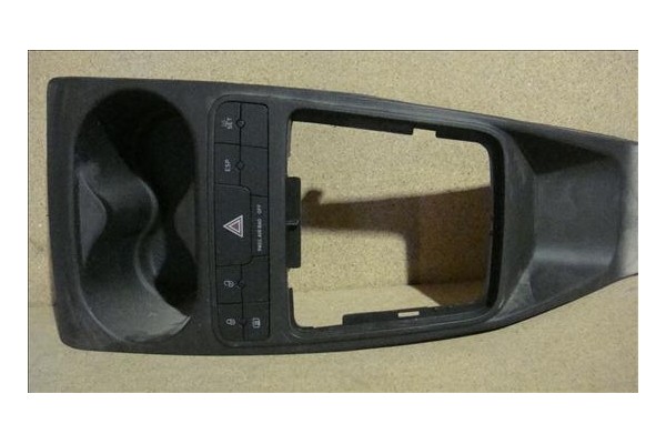 Recambio de consola para seat ibiza (6j5) (06.2008) 1.6 tdi referencia OEM IAM   