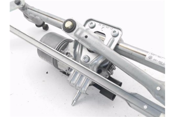 Recambio de motor limpiaparabrisas delantero para seat ibiza st (6j8) 1.2 tdi referencia OEM IAM 6R1955119A 390241566 