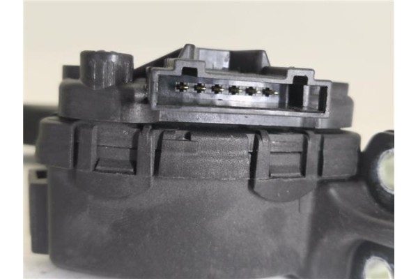 Recambio de pedal acelerador para seat ibiza berlina (6j5) 1.4 tsi referencia OEM IAM 6Q1721503M  