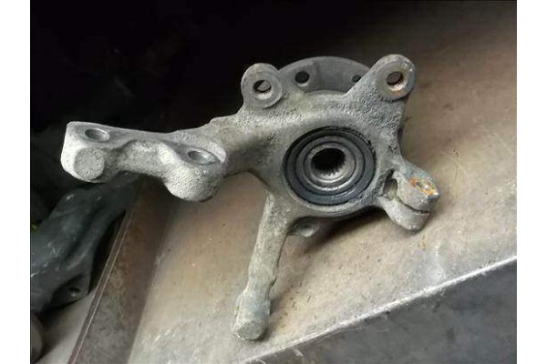 Recambio de mangueta delantero izquierda para renault super 5 (b/c40_) 1.2 referencia OEM IAM   
