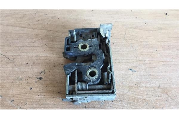 Recambio de cierre electromagnetico delantero izquierdo para volkswagen passat berlina (312) 1.6 cl referencia OEM IAM 357839015