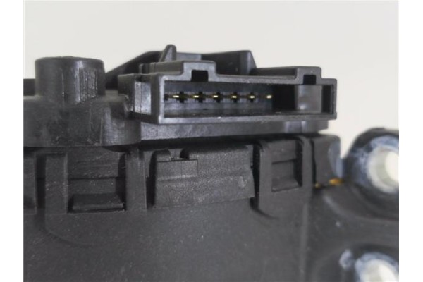 Recambio de pedal acelerador para seat ibiza st (6j8) 1.2 tdi referencia OEM IAM 6Q1721503M  