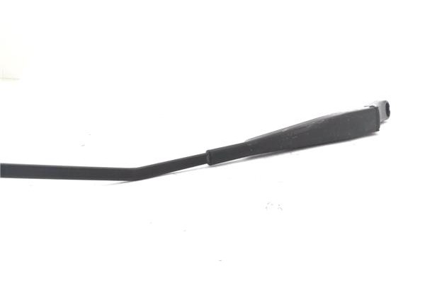 Recambio de brazo limpiaparabrisas delantero derecho para seat ibiza berlina (6j5) 1.2 referencia OEM IAM 6J1955410  
