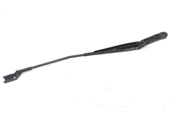Recambio de brazo limpiaparabrisas delantero derecho para seat ibiza berlina (6j5) 1.2 referencia OEM IAM 6J1955410  
