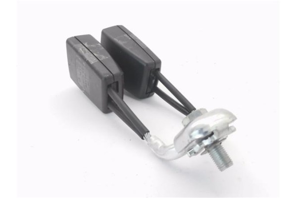 Recambio de anclaje cinturon trasero izquierdo para seat ibiza berlina (6j5) 1.4 16v referencia OEM IAM 6R0857739Q  