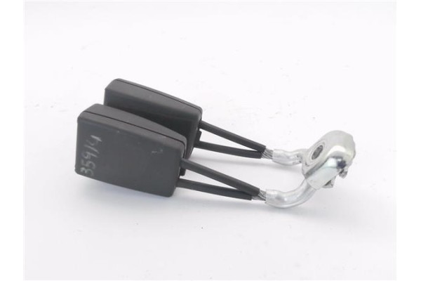 Recambio de anclaje cinturon trasero izquierdo para seat ibiza st (6j8) 1.2 tdi referencia OEM IAM 6R0857739Q  