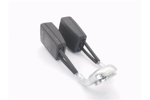 Recambio de anclaje cinturon trasero izquierdo para seat ibiza st (6j8) 1.2 tdi referencia OEM IAM 6R0857739Q  