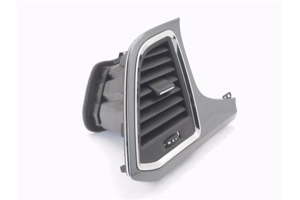 Recambio de rejilla entrada de aire para seat ateca (kh7) 1.6 reference referencia OEM IAM 576820901A  