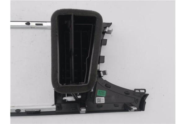 Recambio de rejilla entrada de aire para seat ateca (kh7) 1.6 reference referencia OEM IAM 576819110A  